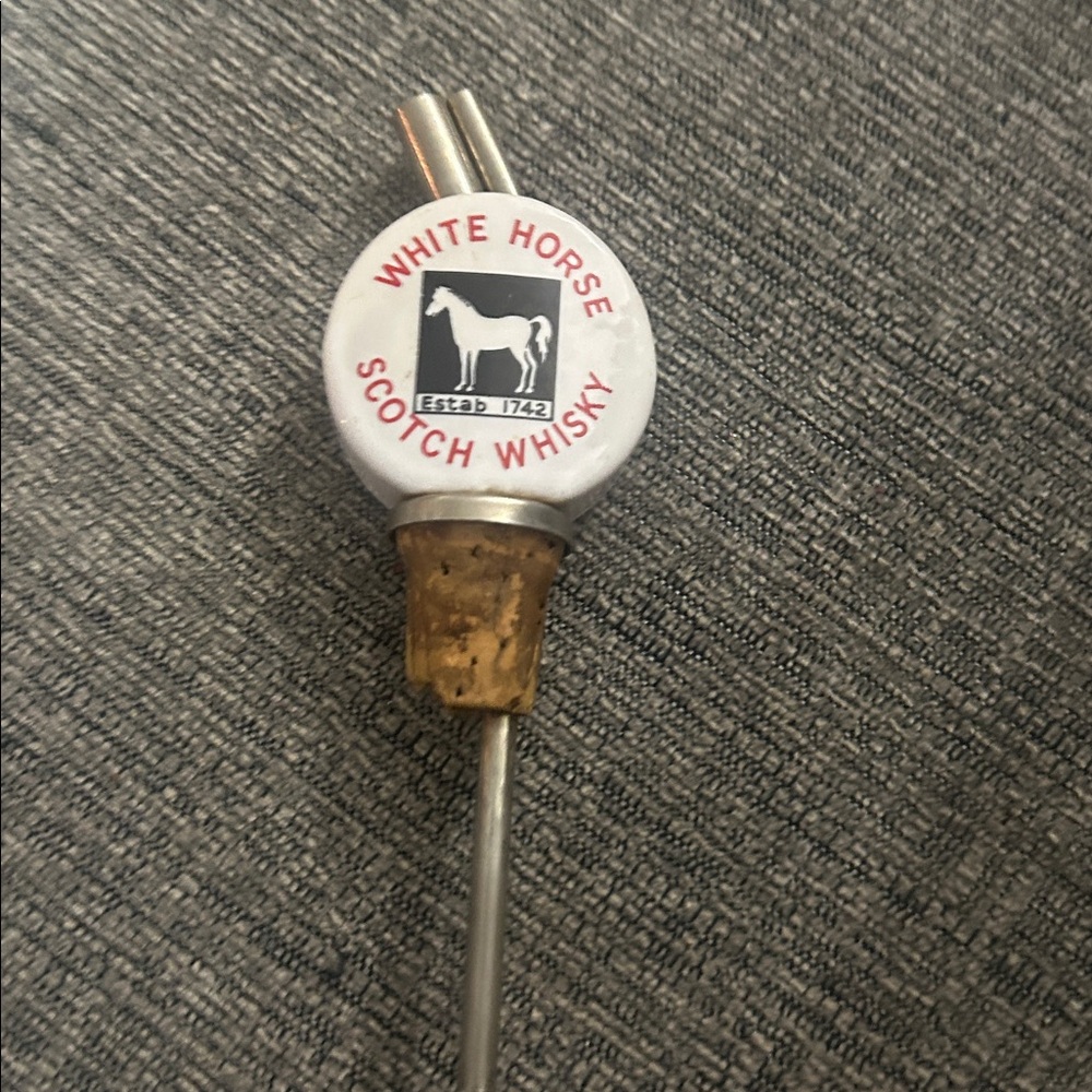 Vintage White Horse Scotch Whisky Bottle Pourer – Ceramic Bar Spout